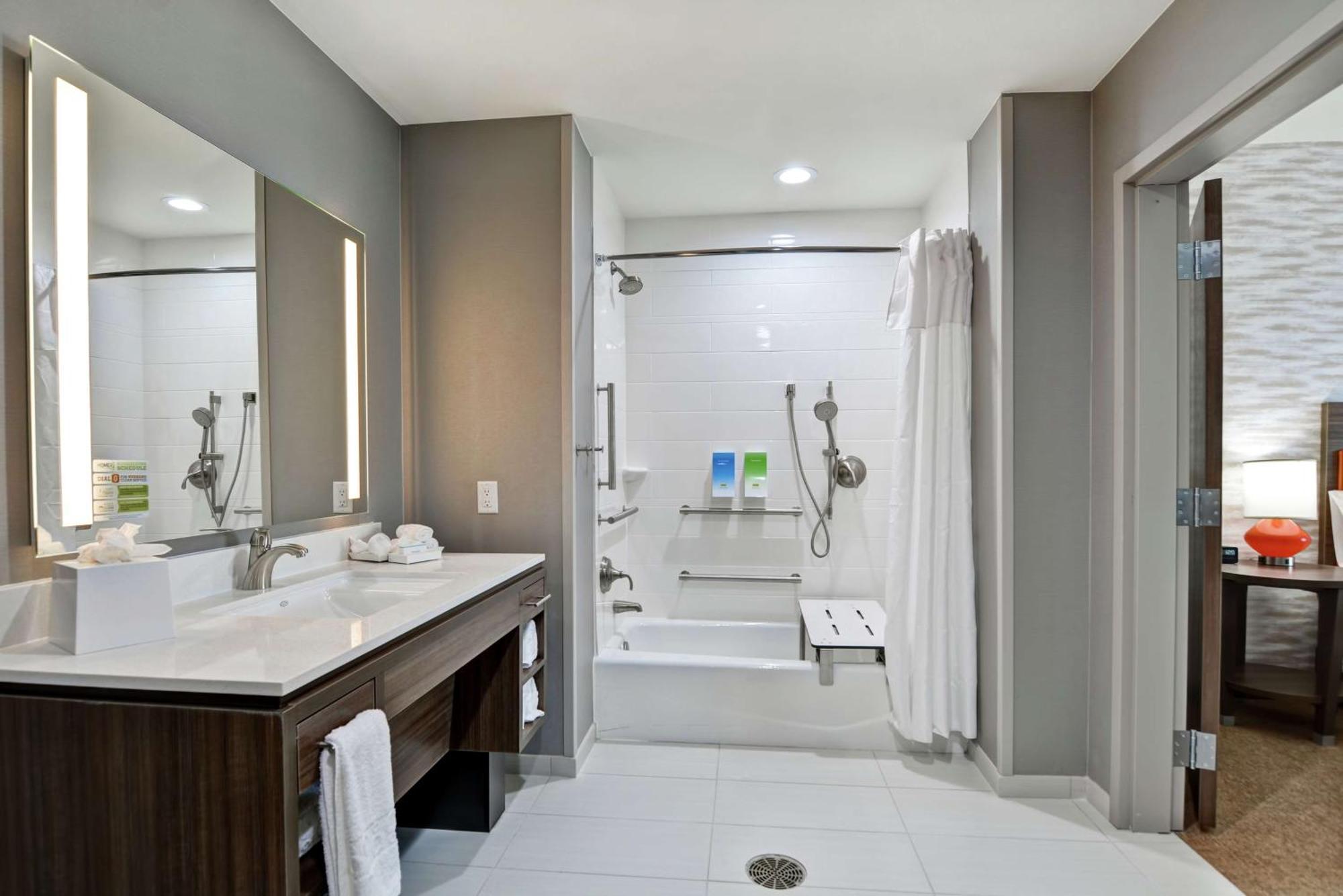 Home2 Suites By Hilton Bedford Dfw West Kültér fotó